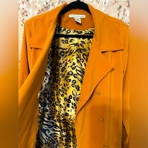 Versailles orange short trench